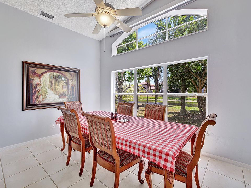 1st image of 5414 NW 52nd Avenue NW