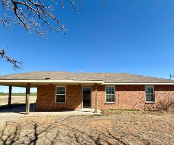 1307 Avenue A, Olton, TX, 79064
