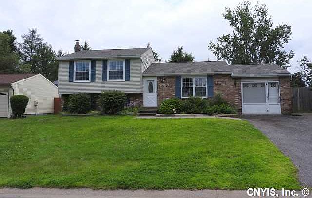 1st image of 7353 Tomwood Dr
