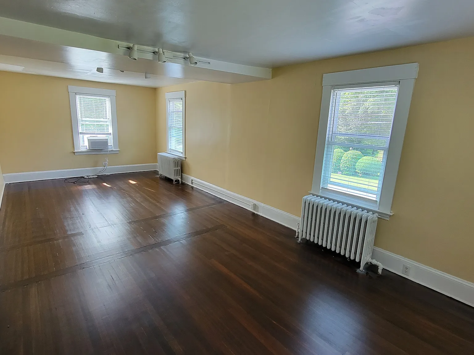 19 Mill St — Photo 2