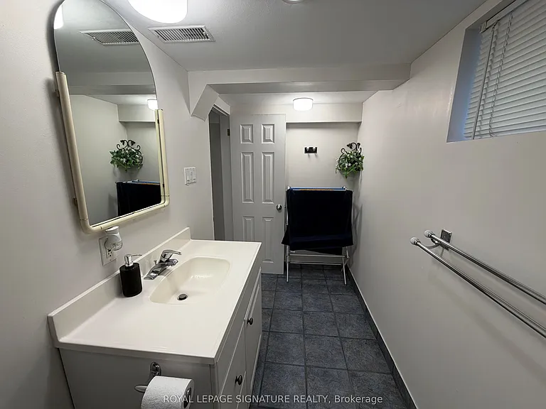 43 Saint George St #LL — Photo 7