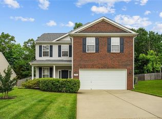 2665 Hidden Pond Cv, High Point, NC 27265