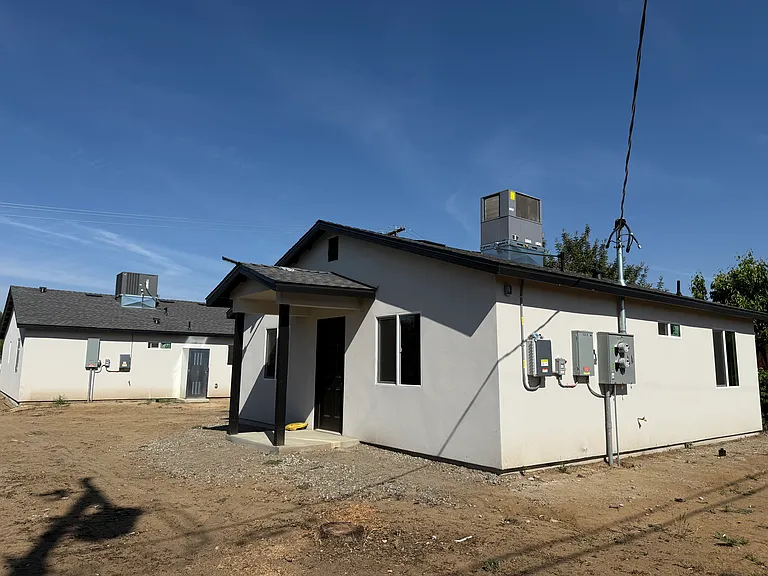 908 Fairfax Rd — Photo 15