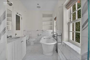 Rented by Sotheby's International Realty