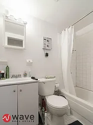 Rented by Wave Real Estate Group