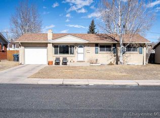 2514 Windmill Rd, Cheyenne, WY 82009