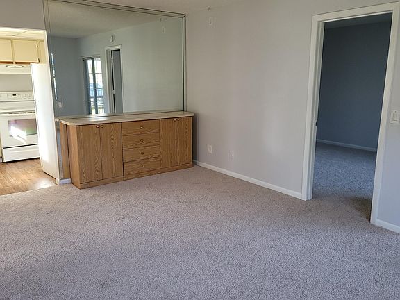 5th image of 1675 SE Green Acres Cir APT Kk101