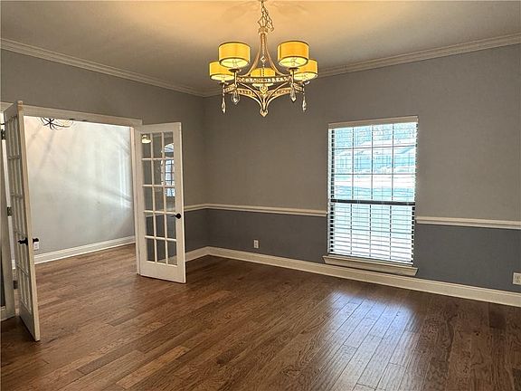 3rd image of 1331 Brookneal Cir