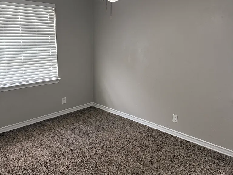 2514 Greenway St — Photo 15