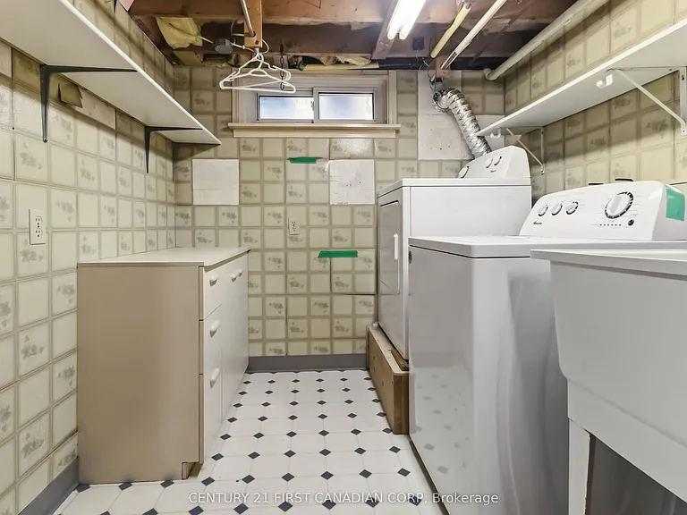 51 Sholto Dr #54 — Photo 41