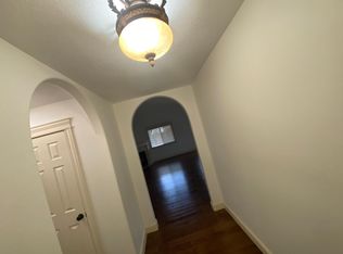 12459 SE Salmon Ct, Portland, OR 97233