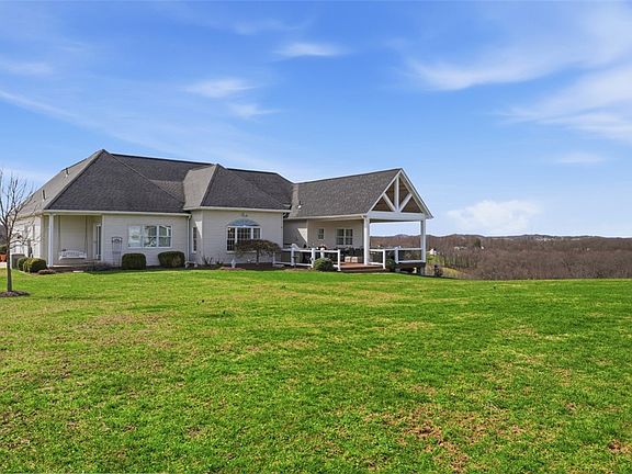 4th image of 148 Stonegate Dr