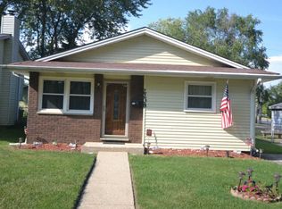 2208 20th St, Zion, IL 60099