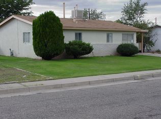 1713 Martha St NE, Albuquerque, NM 87112