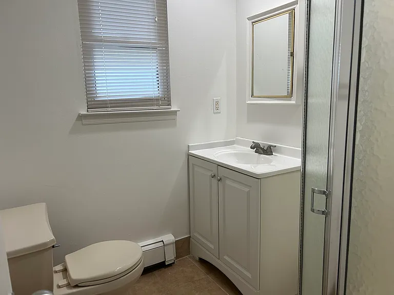 4 Ashwood Rd #A — Photo 7