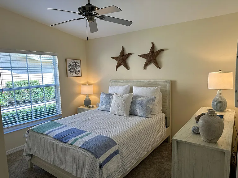 6654 Castlelawn Pl — Photo 10
