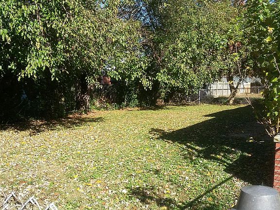 3rd image of 10414 Casa Landa Dr