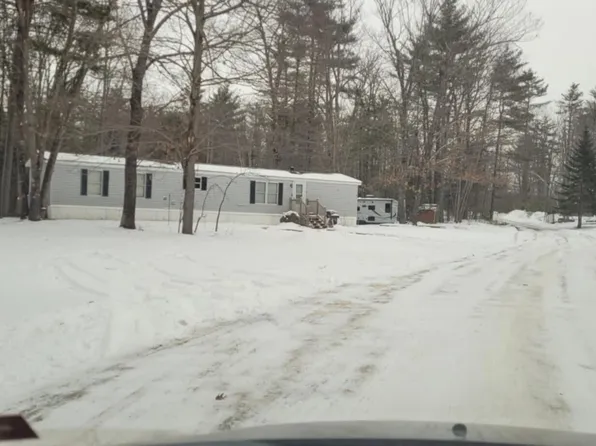 18 Dell Drive, Leeds, ME 04263