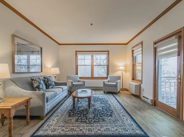 101 Osthoff AVENUE #285, Elkhart Lake, WI 53020