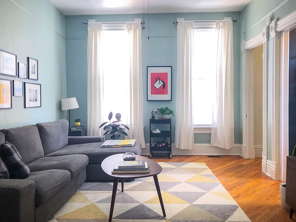 3015 N Clifton Ave APT 1R, Chicago, IL 60657 | Zillow