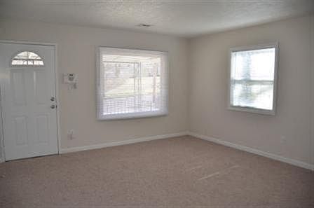 5th image of 9573 Loralinda Dr