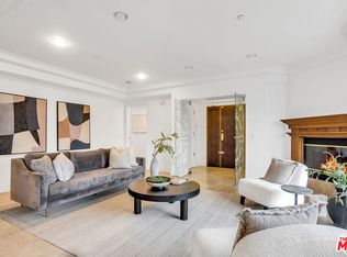 871 Granville Ave UNIT 301, Los Angeles, CA 90049