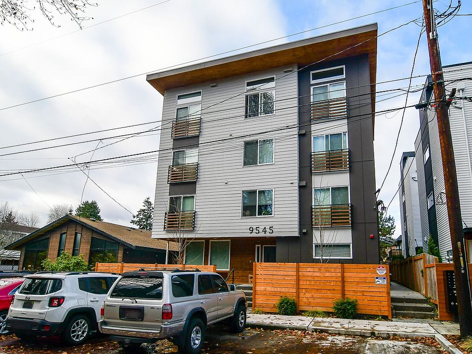1st image of 9545 Ashworth Ave N #102