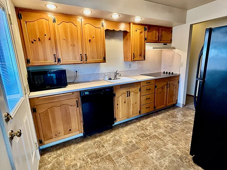 6416 E Evergreen Blvd — Photo 14