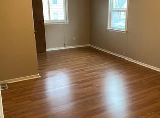 30 Mattabassett St, Berlin, CT 06037