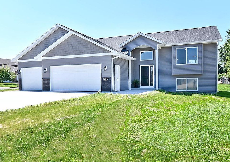 1st image of 2147 Harbour Oak Dr SE