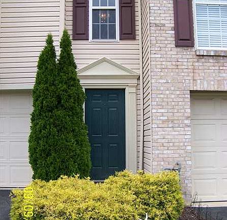 2nd image of 6329 Oyster Bay Ct