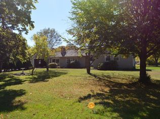 24 Elm St, Franklin, MA 02038