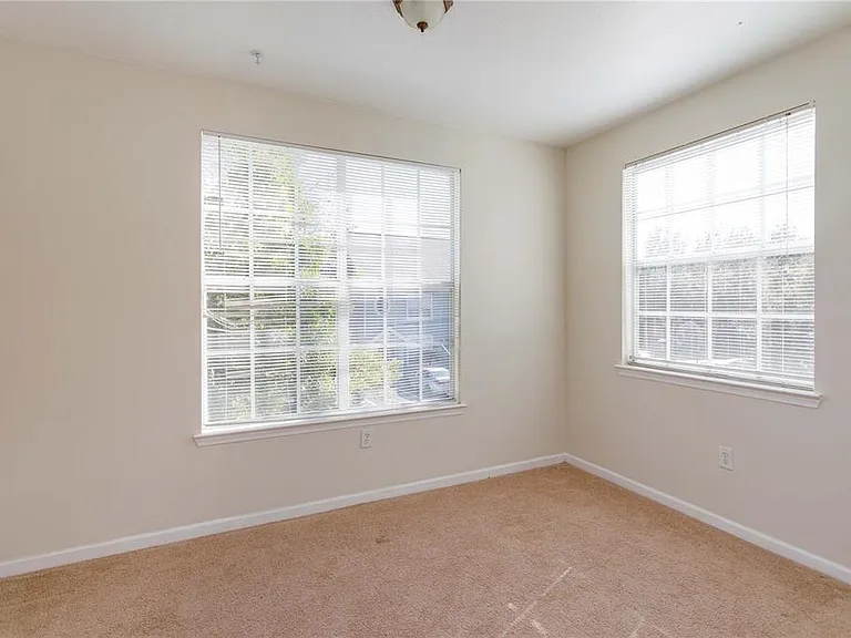 12849 Madison Pointe Cir #201 — Photo 26