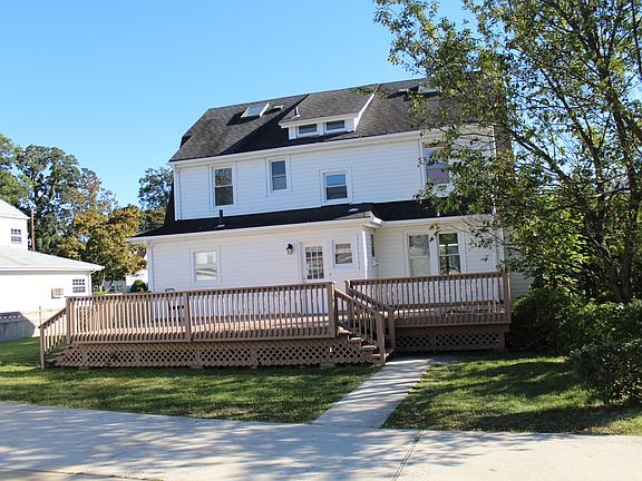 4th image of 15 Oak Street