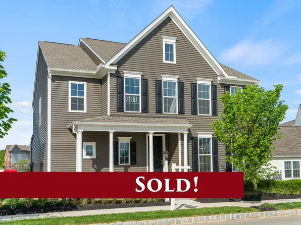 3093 Egreton Rd, Mechanicsburg, PA 17055