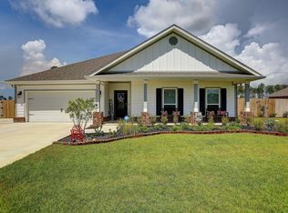 155 Confidence Way, Southport, FL 32409