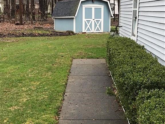 3rd image of 7760 Bar Harbour Ln