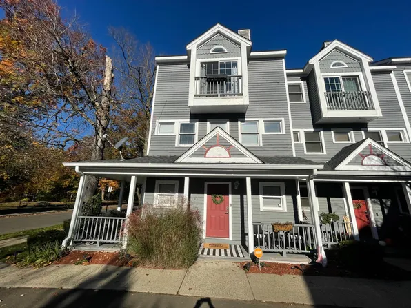 437 Blake St, New Haven, CT 06515