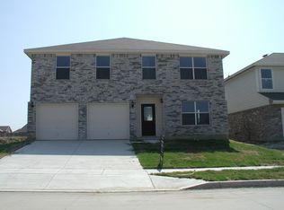 9716 Bragg Rd, Fort Worth, TX 76177