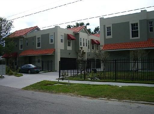 1st image of 3210 W Horatio St Unit 2