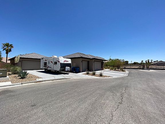 3rd image of 2130 Bernadine Ct