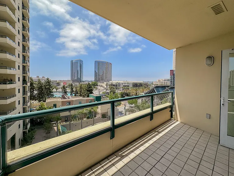 555 Front St #602 — Photo 34