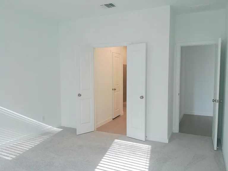2846 Westeros St — Photo 8