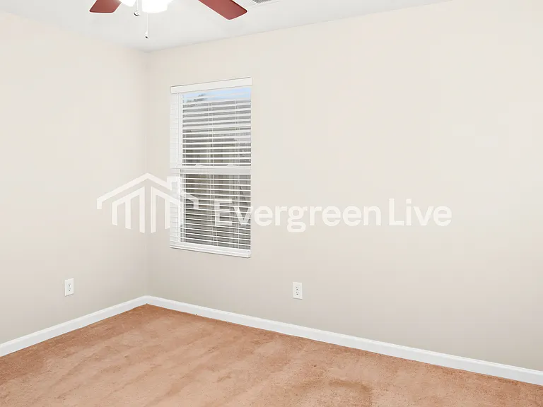 233 Laramie Cir NW — Photo 10