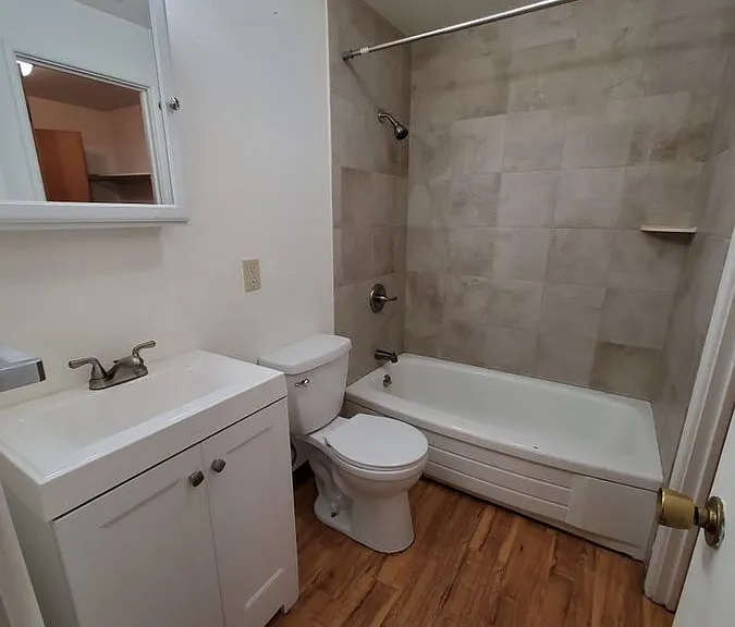 207 Mathews St #11 — Photo 7