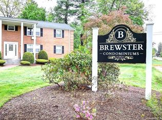 27 Brewster Rd APT B, Glastonbury, CT 06033