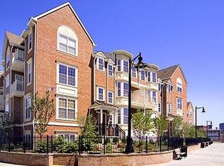 201 Dey St APT 174, Harrison, NJ 07029