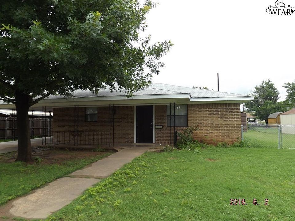 1st image of 408 S Pecan St