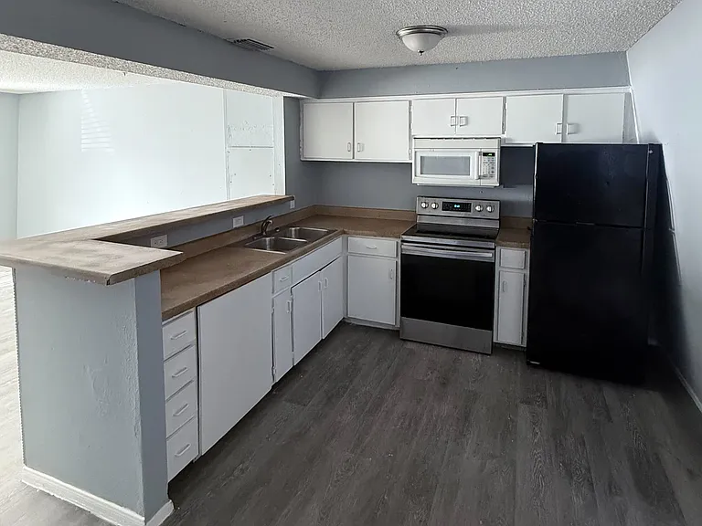 10850 Shiloh Rd #303 — Photo 1