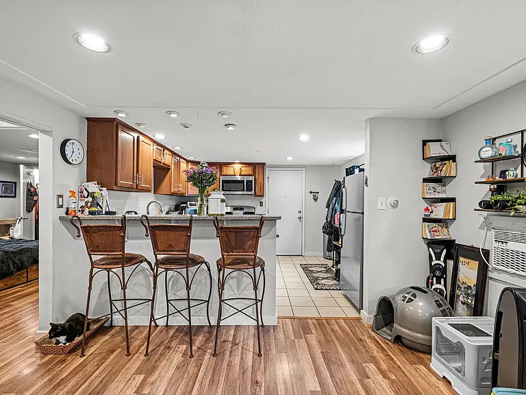 2836 N Xavier St — Photo 9